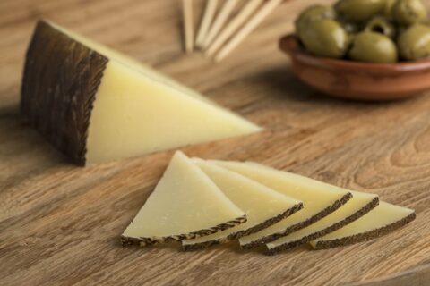 como comer el queso manchego